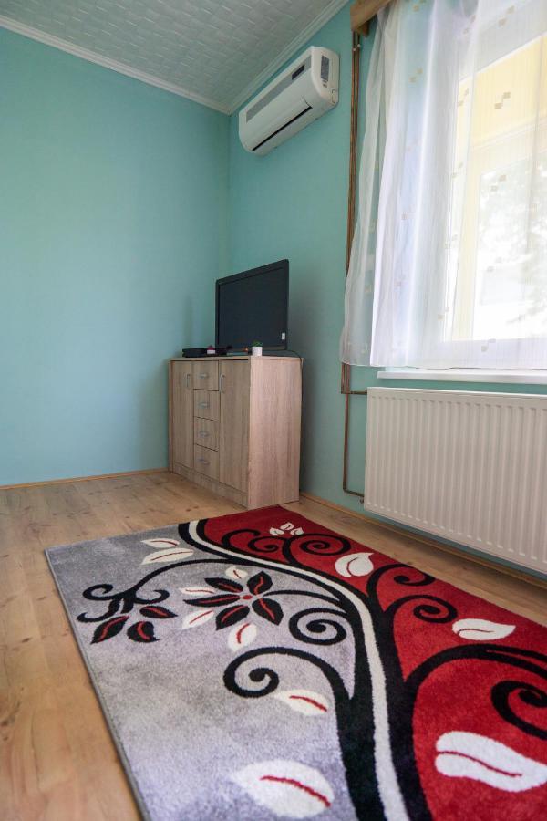 Dia Apartman Pecs Exterior photo